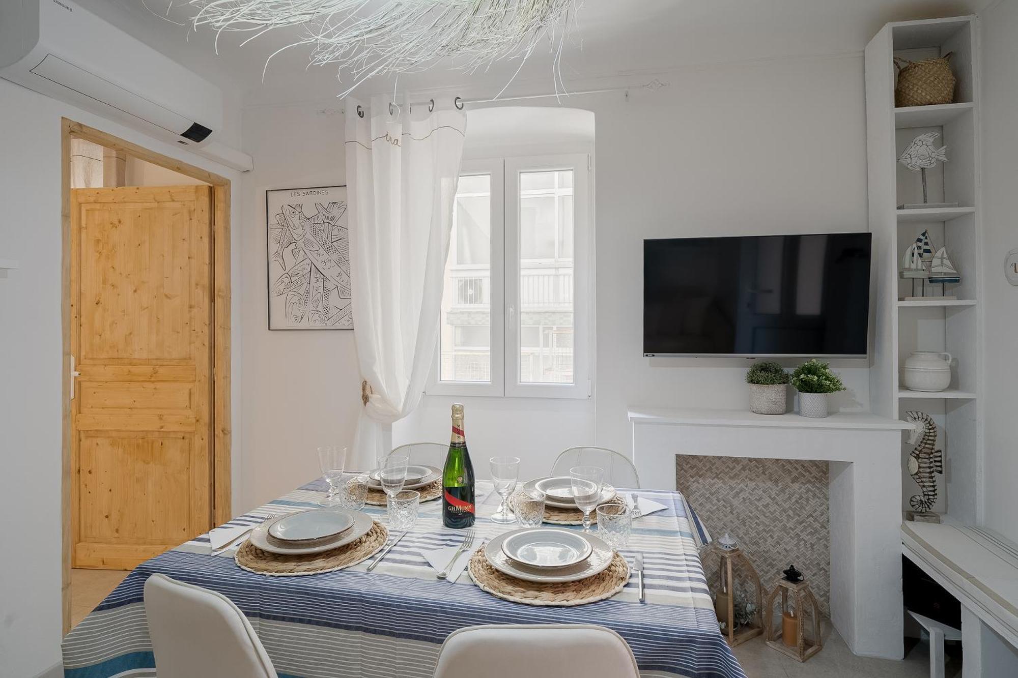 Azurea Home Central & Roomy Flat Сан Ремо Екстериор снимка